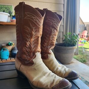 Women's Cowgirl justin Boots size 10